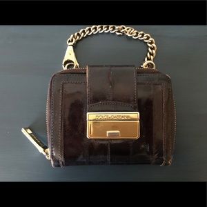 Dolce and Gabbana Wallet on Chain